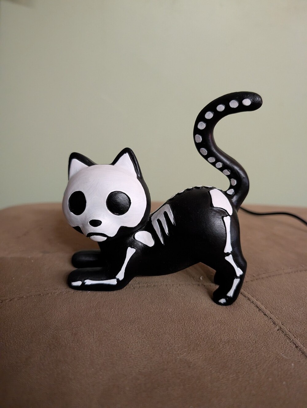 Black & White Cat Skeleton Figurine Cat Decor